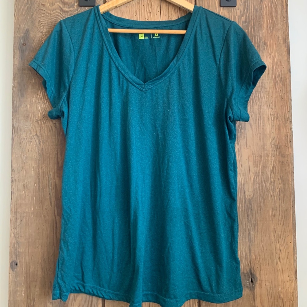 Xersion workout tee-shirt